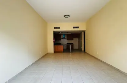 شقة - 2 غرف نوم - 3 حمامات للبيع في مبنى 108-137 - طراز حديث - ديسكفري غاردنز - دبي