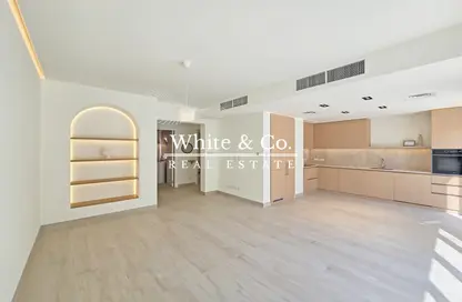 Villa - 2 Bedrooms - 3 Bathrooms for sale in Springs 12 - The Springs - Dubai