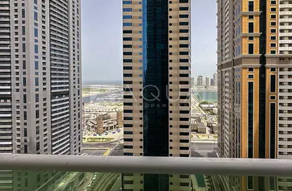 Outdoor Building image for: Apartment - 2 Bedrooms - 3 Bathrooms for sale in Marina Pinnacle - Dubai Marina - Dubai, Image 1