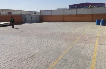 Warehouse - Studio - 1 Bathroom for rent in Umm Al Thuoob - Umm Al Quwain