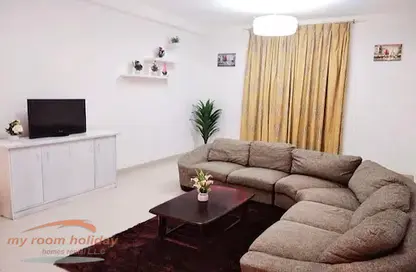Apartment - 1 Bedroom - 2 Bathrooms for rent in Churchill Towers - Business Bay - Dubai