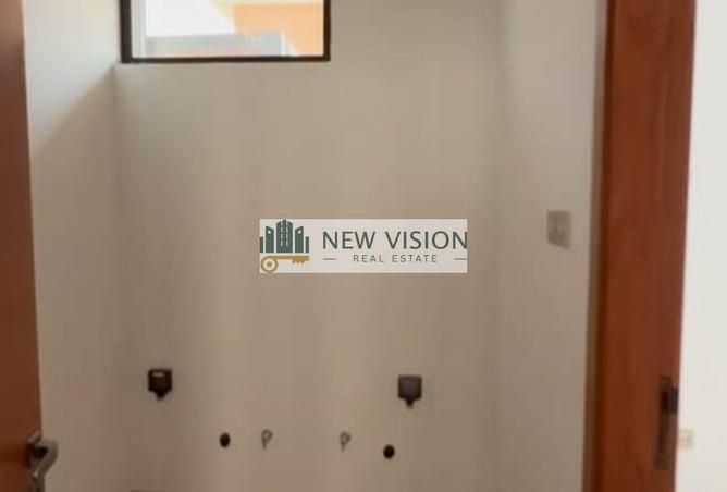 16098162 - Property Image 3