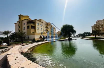 Apartment - 2 Bedrooms - 4 Bathrooms for rent in Building 1 - Yasmin Village - Ras Al Khaimah