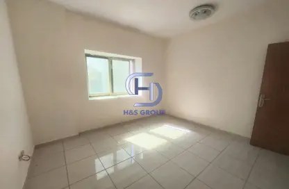 Empty Room image for: Apartment - 2 Bedrooms - 2 Bathrooms for rent in Muwailih Building - Muwaileh - Sharjah, Image 1