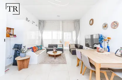 شقة - غرفة نوم - 2 حمامات للبيع في عزيزي فاريشتا - الفرجان - دبي شقة - غرفة نوم - 2 حمامات للبيع في عزيزي فاريشتا - الفرجان - دبي