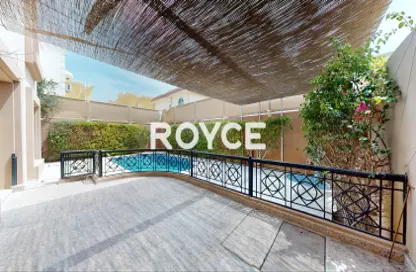 Villa - 5 Bedrooms - 7 Bathrooms for rent in Jumeirah 3 Villas - Jumeirah 3 - Jumeirah - Dubai