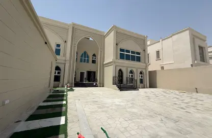 شقة - 1 حمام للايجار في مدينة الرياض - أبوظبي