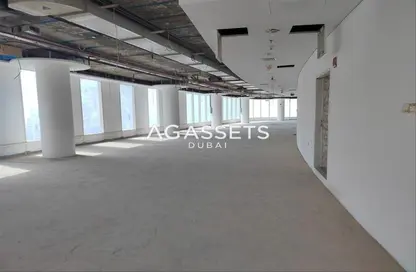 Full Floor - Studio for rent in The Bay Gate - Business Bay - Dubai