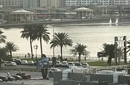 Apartment - 2 Bedrooms - 2 Bathrooms for rent in Palm Tower 1 - Palm Towers - Al Majaz - Sharjah