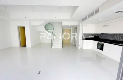 دوبلكس - 2 غرف نوم - 3 حمامات للبيع في آيكون سيتي  تاور سي - آيكن سيتي - الخليج التجاري - دبي