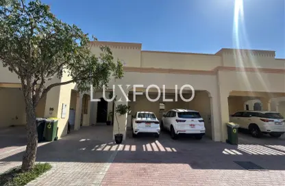 فيلا - 3 غرف نوم - 3 حمامات للايجار في الينابيع 8 - الينابيع - دبي