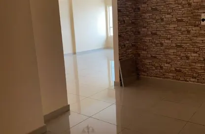 شقة - 2 غرف نوم - 2 حمامات للايجار في المجاز 2 - المجاز - الشارقة