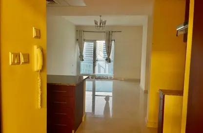 Apartment - Studio - 1 Bathroom for sale in Safeer Tower 1 - Safeer Towers - Business Bay - Dubai
