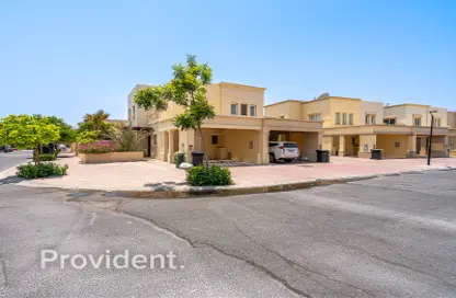 Villa - 2 Bedrooms - 3 Bathrooms for rent in Springs 10 - The Springs - Dubai