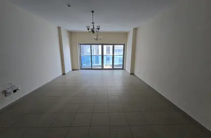 Apartment - 2 Bedrooms - 3 Bathrooms for rent in Sahara Tower 1 - Sahara Complex - Al Nahda - Sharjah