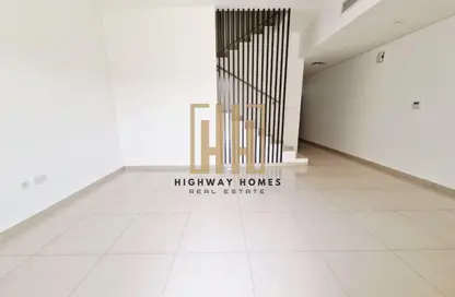 Townhouse - 2 Bedrooms - 4 Bathrooms for rent in Nasma Residence - Al Tai - Sharjah