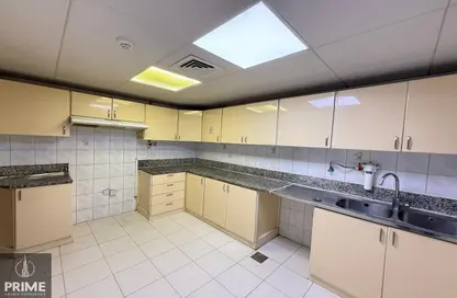 Apartment - 2 Bedrooms - 2 Bathrooms for rent in Al Khalidiya - Abu Dhabi