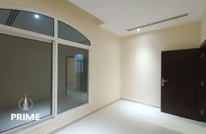 Apartment - 2 Bedrooms - 2 Bathrooms for rent in Al Maharba - Al Karamah - Abu Dhabi