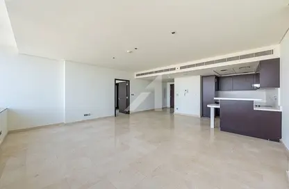 صورة لـ غرفة فارغة شقة - غرفة نوم - 2 حمامات للبيع في سكاي جاردنز - مركز دبي المالي العالمي - دبي ، صورة رقم 1