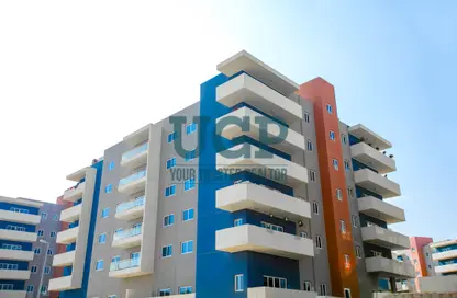 Apartment - 3 Bedrooms - 4 Bathrooms for rent in Tower 36 - Al Reef Downtown - Al Reef - Abu Dhabi