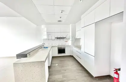 Apartment - 3 Bedrooms - 4 Bathrooms for rent in Oia Residence - Motor City - Dubai