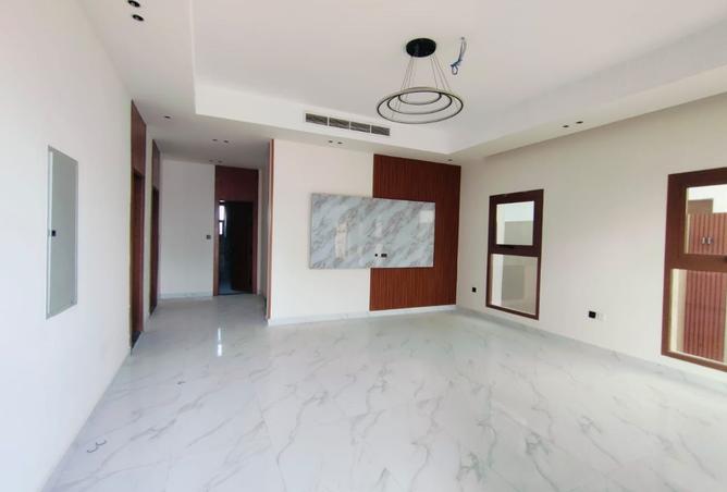 15127635 - Property Image 2