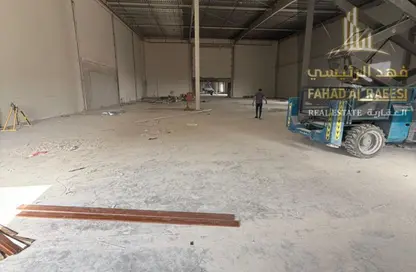 Warehouse - Studio - 1 Bathroom for rent in Umm Al Thuoob - Umm Al Quwain