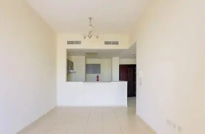 Apartment - 1 Bedroom - 2 Bathrooms for sale in Mazaya 23 - Queue Point - Dubai Land - Dubai