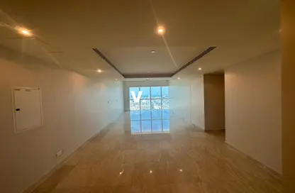 Apartment - 2 Bedrooms - 2 Bathrooms for rent in Sama Tower - Sheikh Zayed Road - Dubai