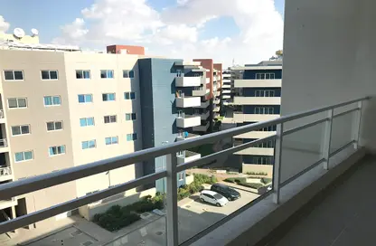 Apartment - 2 Bedrooms - 2 Bathrooms for sale in Al Reef Downtown - Al Reef - Abu Dhabi
