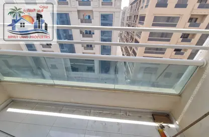 Apartment - 2 Bedrooms - 2 Bathrooms for rent in Muwaileh 29 Building - Muwaileh - Sharjah