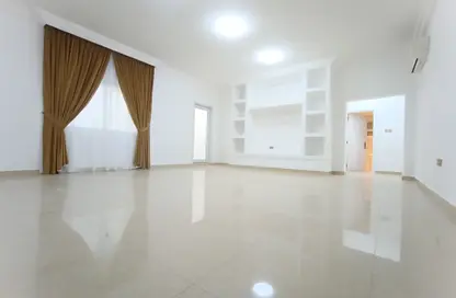 شقة - غرفة نوم - 1 حمام للايجار في مركز محمد بن زايد - مدينة محمد بن زايد - أبوظبي