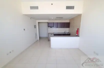Apartment - Studio - 1 Bathroom for rent in Gulf Pearl Tower - Al Nahda - Sharjah