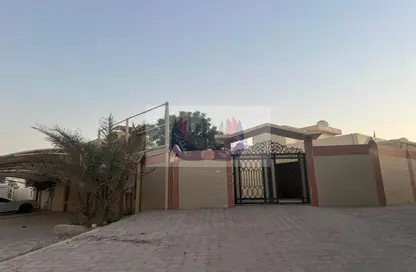 فيلا - 5 غرف نوم - 6 حمامات للايجار في 2  الروضة - الروضة - عجمان