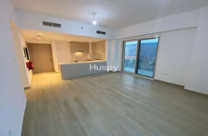 Apartment - 2 Bedrooms - 2 Bathrooms for rent in Waters Edge - Yas Island - Abu Dhabi