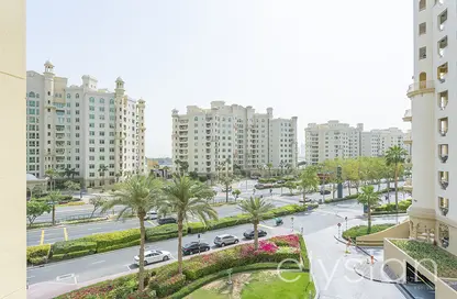 Outdoor Building image for: Apartment - 3 Bedrooms - 4 Bathrooms for sale in Al Tamr - Shoreline Apartments - Palm Jumeirah - Dubai, Image 1