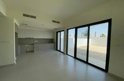 Villa - 3 Bedrooms - 4 Bathrooms for rent in Greenviews 2 - EMAAR South - Dubai South (Dubai World Central) - Dubai