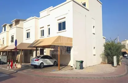 Villa - 5 Bedrooms - 6 Bathrooms for rent in Arabian Style - Al Reef Villas - Al Reef - Abu Dhabi