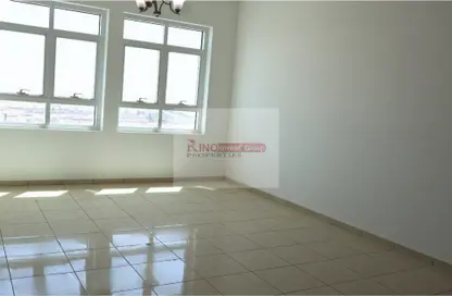 شقة - غرفة نوم - 1 حمام للايجار في برج ربيعة - مجان - دبي لاند - دبي