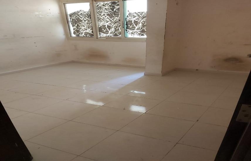 Apartment for Rent in Hor Al Anz Two Bedrooms Flat for Rent in a Hor