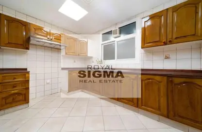 Apartment - 2 Bedrooms - 3 Bathrooms for rent in Mankhool Building - Mankhool - Bur Dubai - Dubai