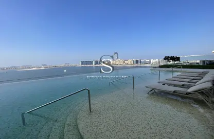 Apartment - 1 Bedroom - 1 Bathroom for sale in Grand Bleu Tower 2 - EMAAR Beachfront - Dubai Harbour - Dubai