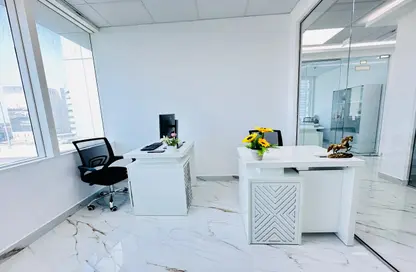 Office Space - Studio - 1 Bathroom for rent in Al Shindagah - Dubai