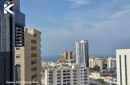 Apartment - 2 Bedrooms - 2 Bathrooms for rent in Corniche Tower - Ajman Corniche Road - Ajman