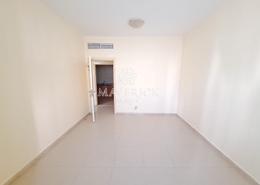 Empty Room image for: Apartment - 1 bedroom - 1 bathroom for rent in SBS Al Khan - Al Khan - Sharjah, Image 1