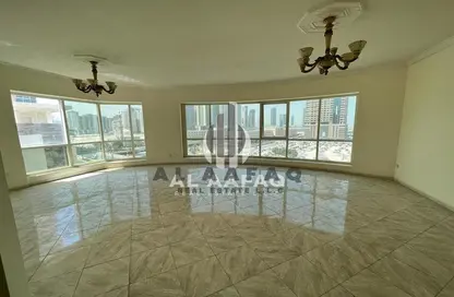 Apartment - 3 Bedrooms - 3 Bathrooms for rent in Al Majaz 3 - Al Majaz - Sharjah
