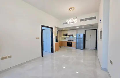 شقة - غرفة نوم - 1 حمام للايجار في سكايز من دانوب - ارجان - دبي