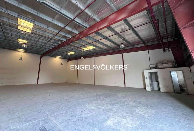 15643572 - Property Image 2