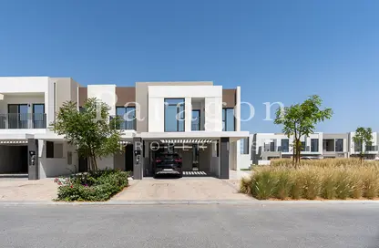 Townhouse - 4 Bedrooms - 5 Bathrooms for rent in Greenviews 2 - EMAAR South - Dubai South (Dubai World Central) - Dubai
