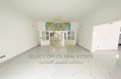 Empty Room image for: Villa - 5 Bedrooms - 6 Bathrooms for rent in Hadbat Al Zafranah - Muroor Area - Abu Dhabi, Image 1